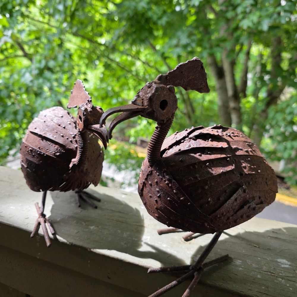 Brutalist-Style Rustic Welded Metal Bird Sculpture Set Folk Art Garden Statues - Picture 3 of 16